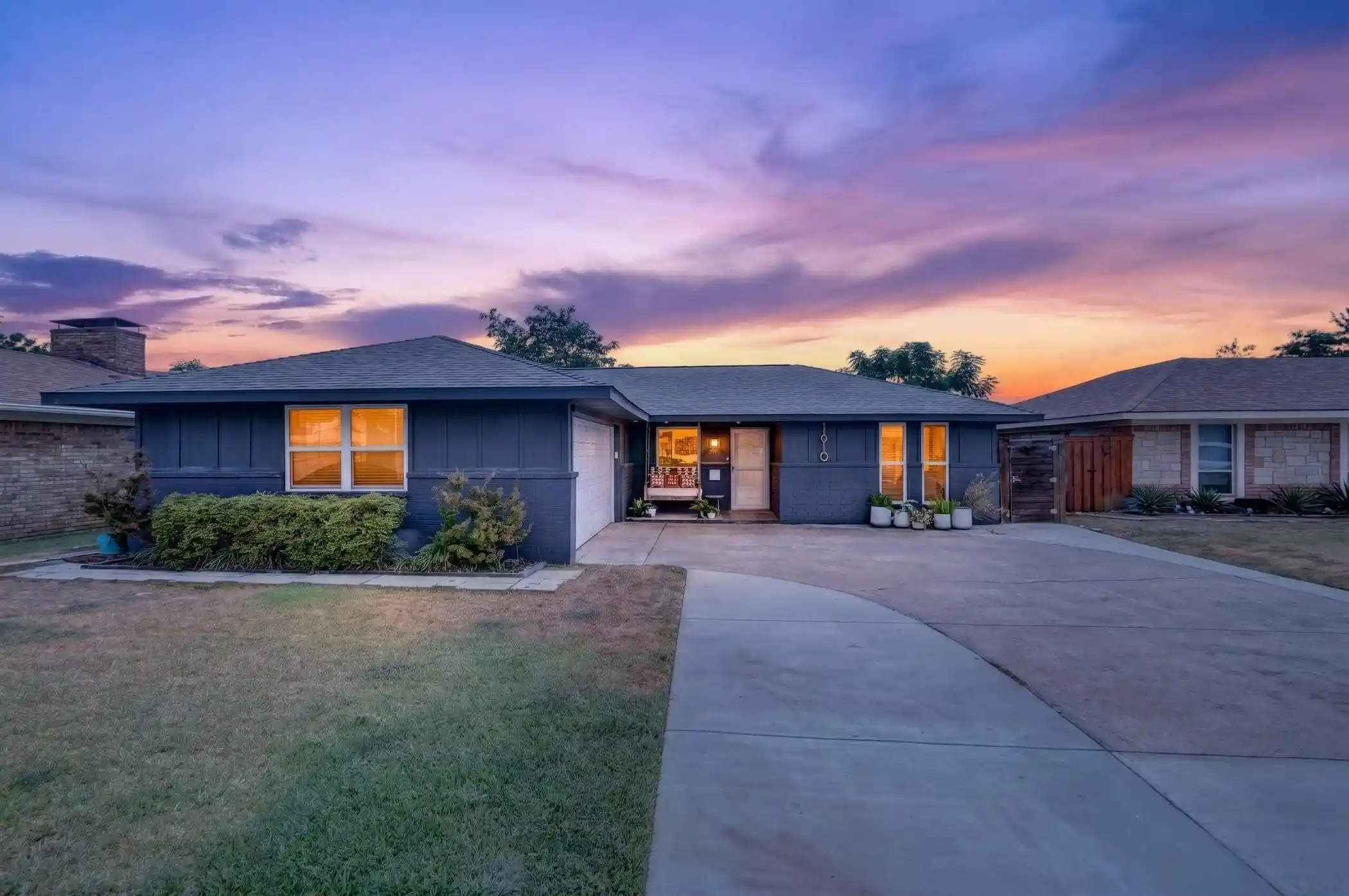 Photo 1 of Single family home for sale at 1610 Cecil Dr, Carrollton, TX 75006 | MLS# 21381098 | Listing updated on 2026-10-10