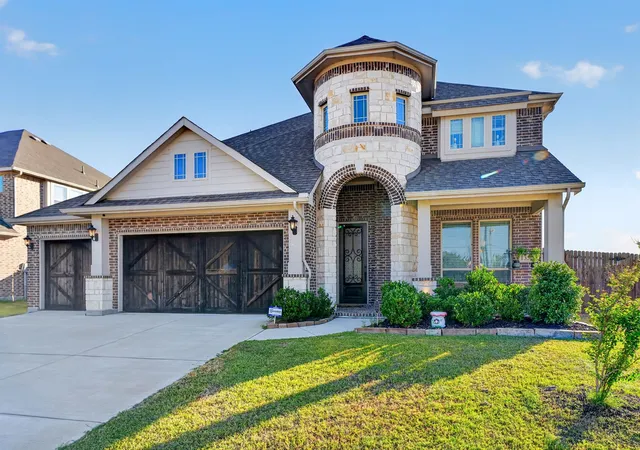 Single family home for sale at 1350 Skylar Dr, Forney, TX 75126 | MLS# 21378774