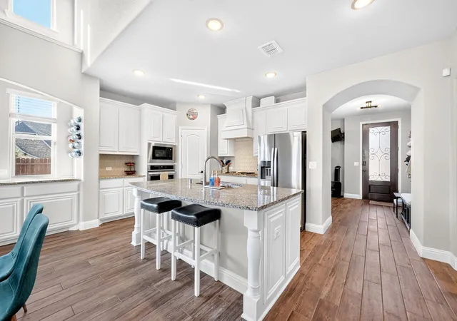 Photo 3 of Single family home for sale at 1350 Skylar Dr, Forney, TX 75126 | MLS# 21378774 | Listing updated on 2026-10-29
