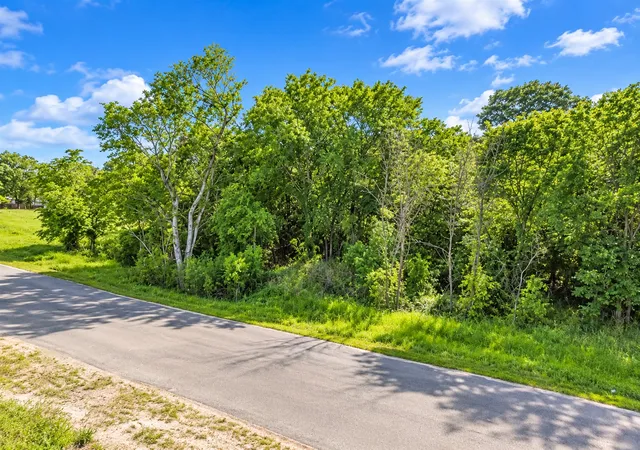 Photo 2 of Land for sale at Lot 2 Wood Crk Dr, Lone Oak, TX 75453 | MLS# 21381373 | Listing updated on 2026-10-05