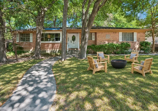 Photo 1 of Sale Pending at 11232 Yorkmont Cir, Dallas, TX 75218 | MLS# 21381594 | Listing updated on 2026-10-07