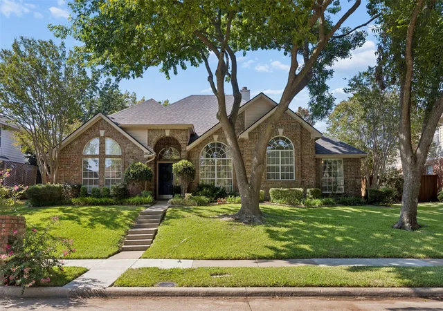 Photo 1 of Sale Pending at 2024 Antwerp Ave, Plano, TX 75025 | MLS# 21380757 | Listing updated on 2026-10-05