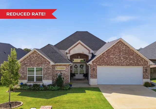 Photo 1 of Single family home for sale at 7271 Rolling Acres Pl, Tyler, TX 75707 | MLS# 21372112 | Listing updated on 2026-10-06