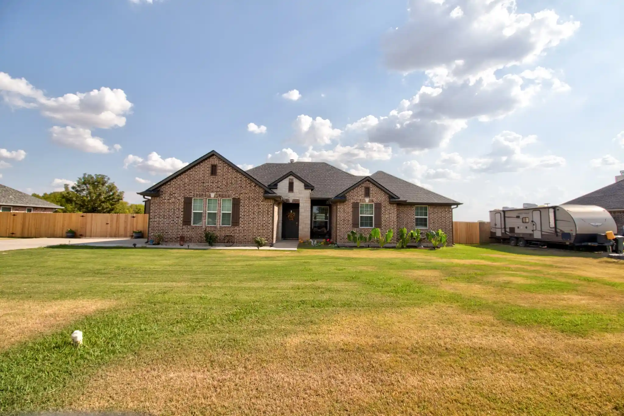 Single family home for sale at 612 Fawn Trl, Tioga, TX 76271 | MLS# 21375293