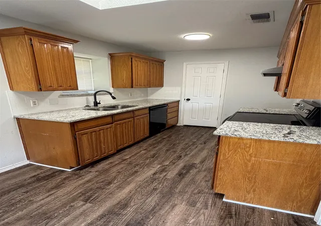 Photo 3 of Single family home for sale at 8208 Alsace Ct, Fort Worth, TX 76134 | MLS# 21382670 | Listing updated on 2026-09-28