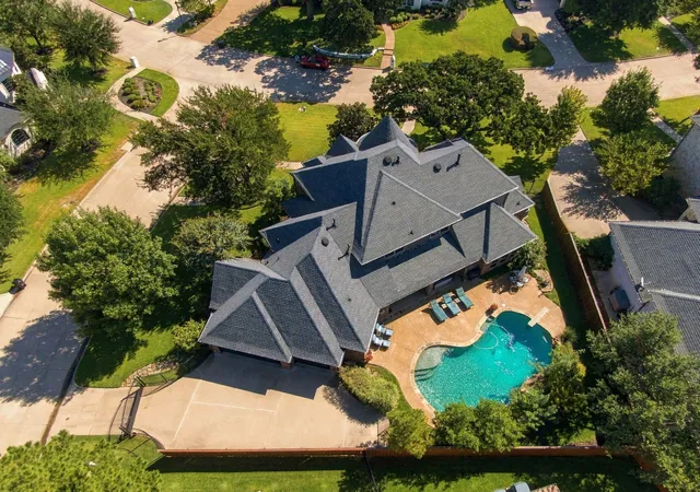 Photo 2 of Single family home for sale at 1407 Long And Winding Rd, Mansfield, TX 76063 | MLS# 21382144 | Listing updated on 2026-10-06