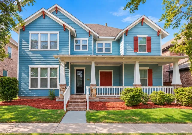 Photo 2 of Single family home for sale at 1009 Peacock Blvd, Carrollton, TX 75007 | MLS# 21382936 | Listing updated on 2026-10-08