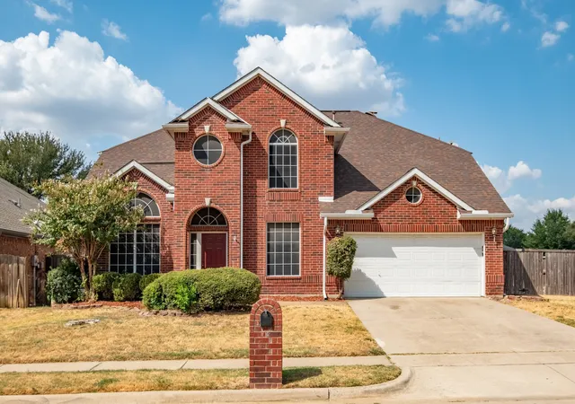 Single family home for sale at 1619 Mallard Dr, Corinth, TX 76210 | MLS# 21382870