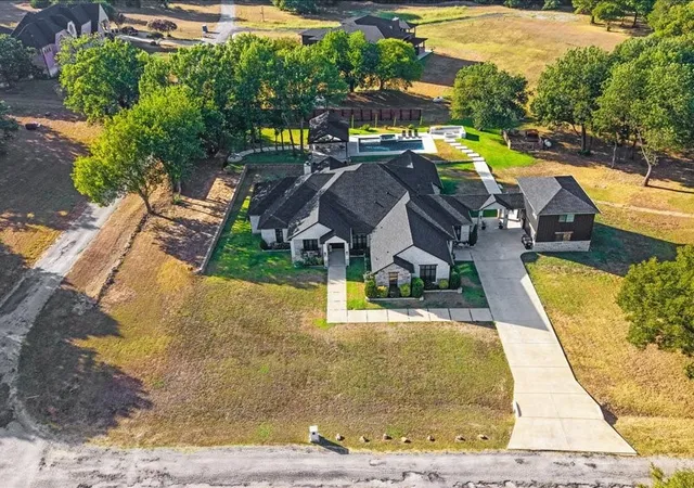 Photo 1 of Mansion for sale at 1075 Serenity Cvs, Seagoville, TX 75159 | MLS# 21383117 | Listing updated on 2026-10-05