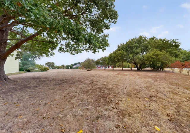Photo 38 of Sale Pending at 2 Trailridge Dr, Melissa, TX 75454 | MLS# 21376045 | Listing updated on 2026-10-07