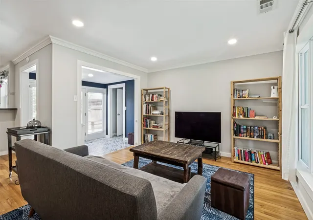 Photo 4 of Single family home for sale at 11609 Colmar St, Dallas, TX 75218 | MLS# 21374262 | Listing updated on 2026-10-04