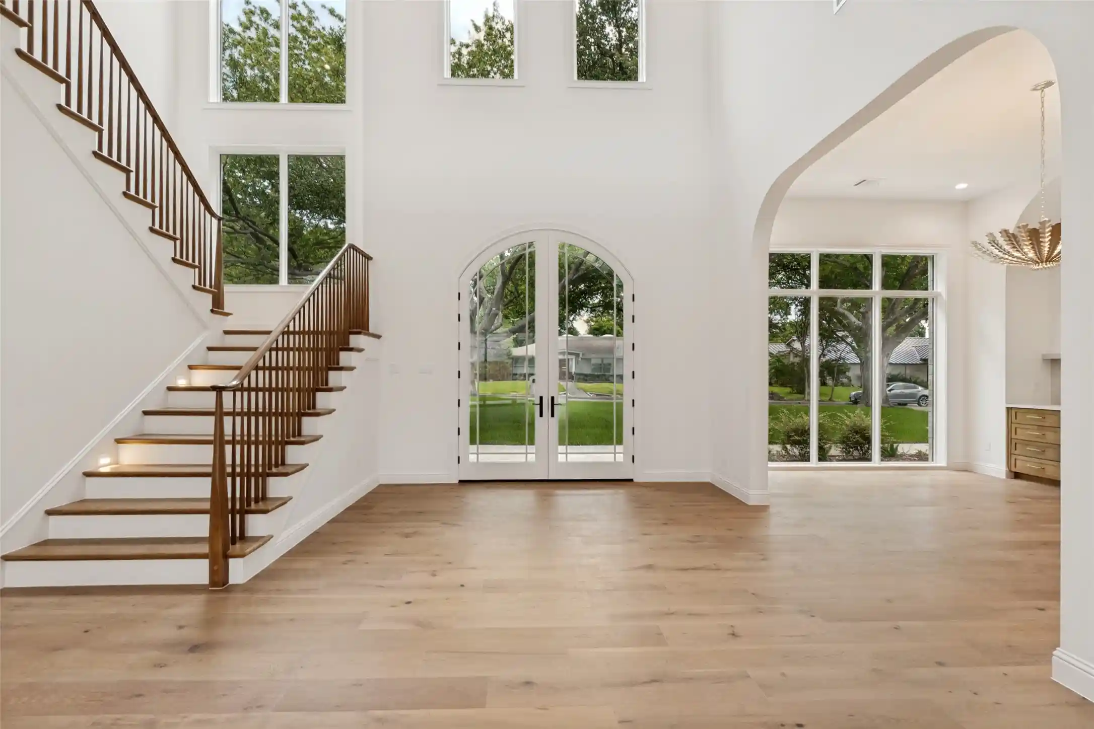 Photo 1 of Mansion for sale at 12129 Marbrook Dr, Dallas, TX 75230 | MLS# 21383188 | Listing updated on 2026-10-25