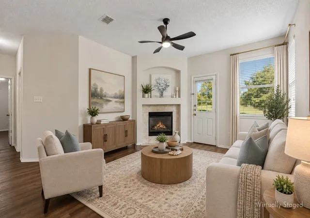 Photo 3 of Single family home for sale at 10617 Gleneagles Ln, Rowlett, TX 75089 | MLS# 21378481 | Listing updated on 2026-10-06
