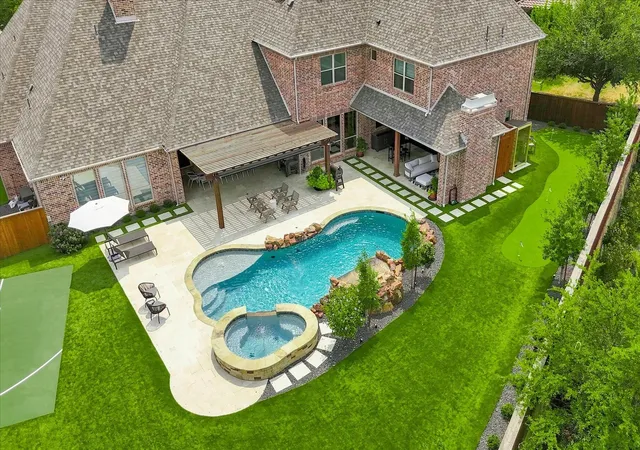 Photo 3 of Mansion for sale at 12967 Mahogany Ct, Frisco, TX 75033 | MLS# 21380919 | Listing updated on 2026-10-07