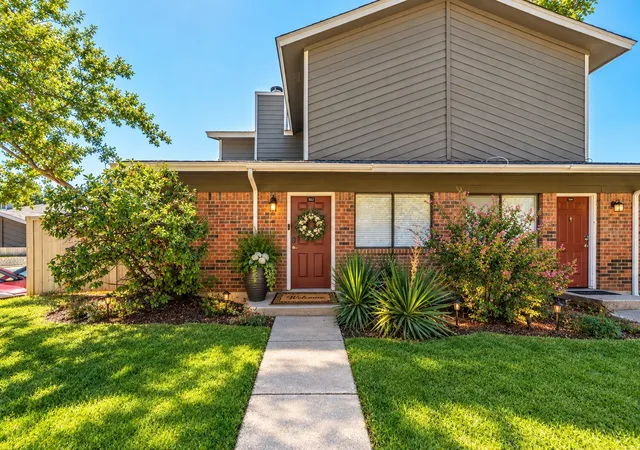 Photo 2 of Condo for sale at 1122 Millview Dr #1503, Arlington, TX 76012 | MLS# 21383914 | Listing updated on 2026-10-08
