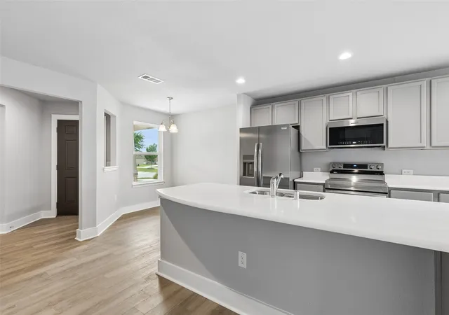 Photo 3 of Single family home for sale at 9109 Tranquil Trl, Mc Kinney, TX 75071 | MLS# 21383172 | Listing updated on 2026-10-02