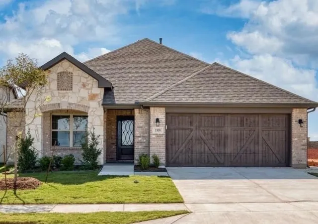 Photo 1 of Sale Pending at 1909 Miramar Ct, Little Elm, TX 75068 | MLS# 21383708 | Listing updated on 2026-10-02
