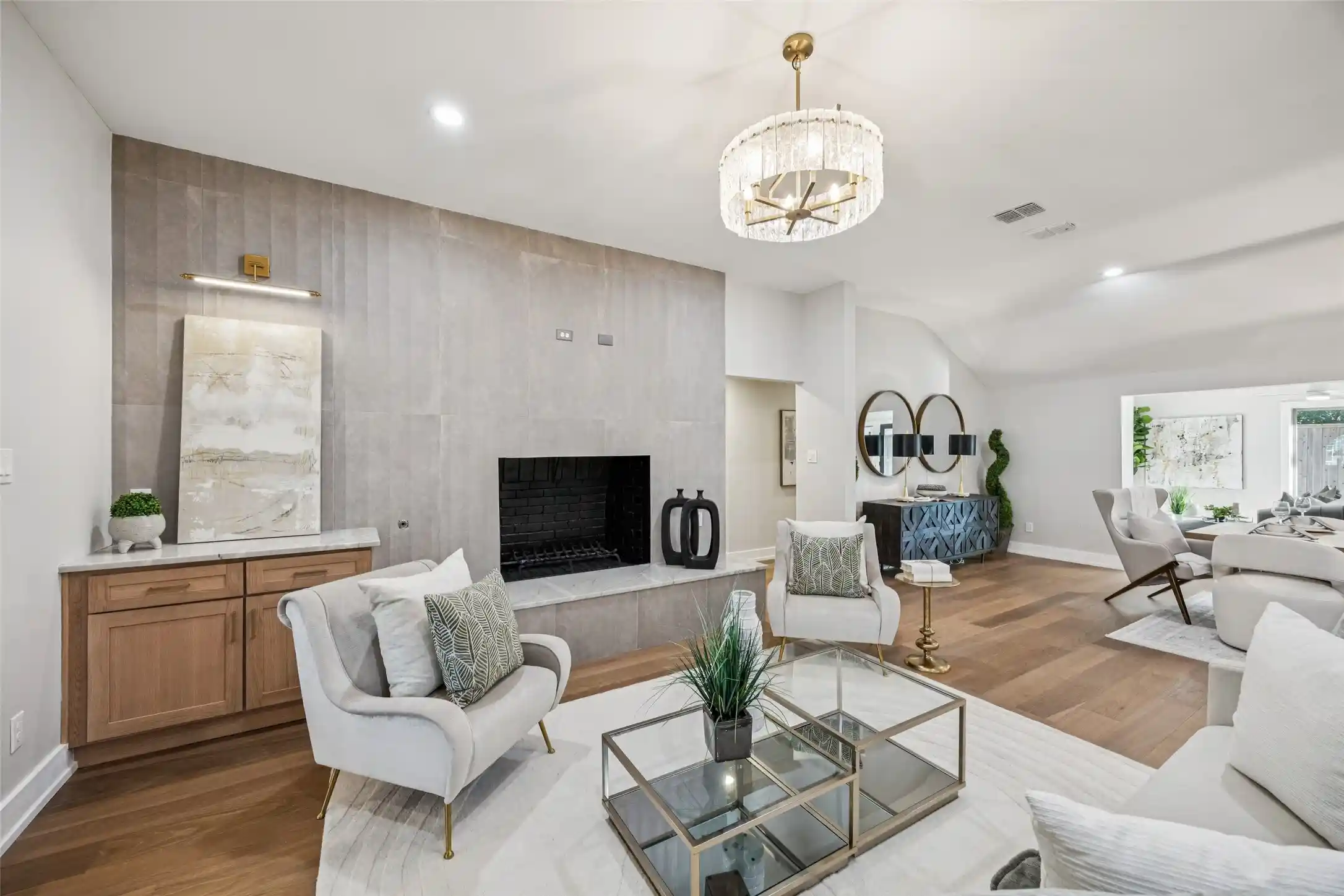 Single family home for sale at 4408 Forest Bnd, Dallas, TX 75244 | MLS# 21381314