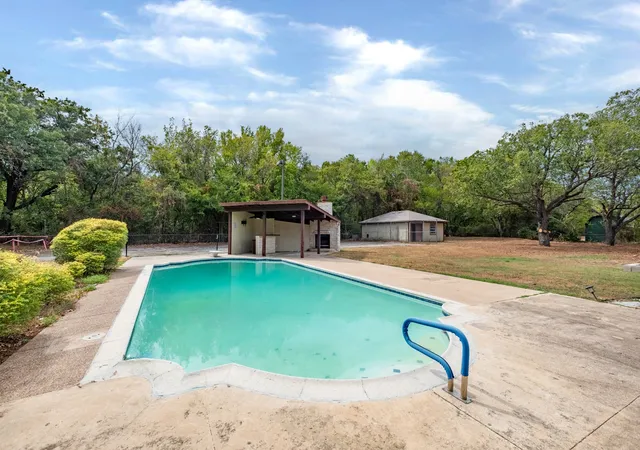 Photo 3 of Single family home for sale at 156 S Pearson, Keller, TX 76248 | MLS# 21384071 | Listing updated on 2026-09-27