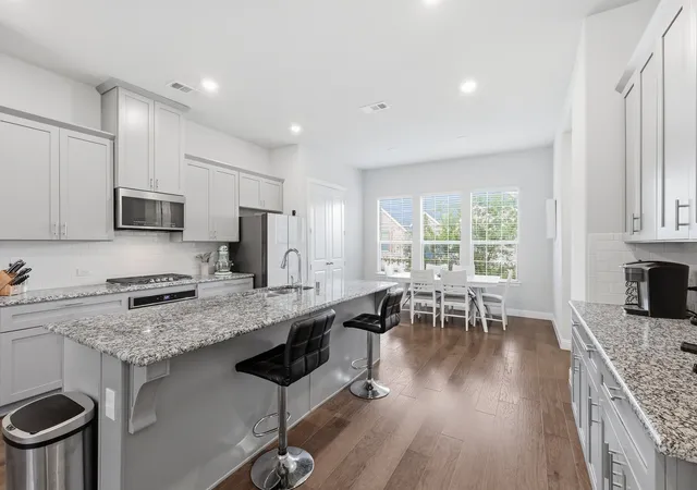 Photo 3 of Townhouse for sale at 2409 Springhill Ave, Flower Mound, TX 75028 | MLS# 21382894 | Listing updated on 2026-10-07