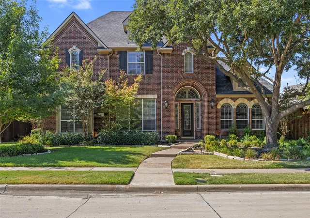 Photo 1 of Single family home for sale at 7040 Whisperfield Dr, Plano, TX 75024 | MLS# 21315747 | Listing updated on 2026-09-18