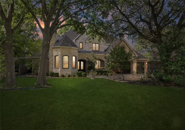 Photo 2 of Single family home for sale at 5814 Meaders Ln, Dallas, TX 75230 | MLS# 21384120 | Listing updated on 2026-09-29