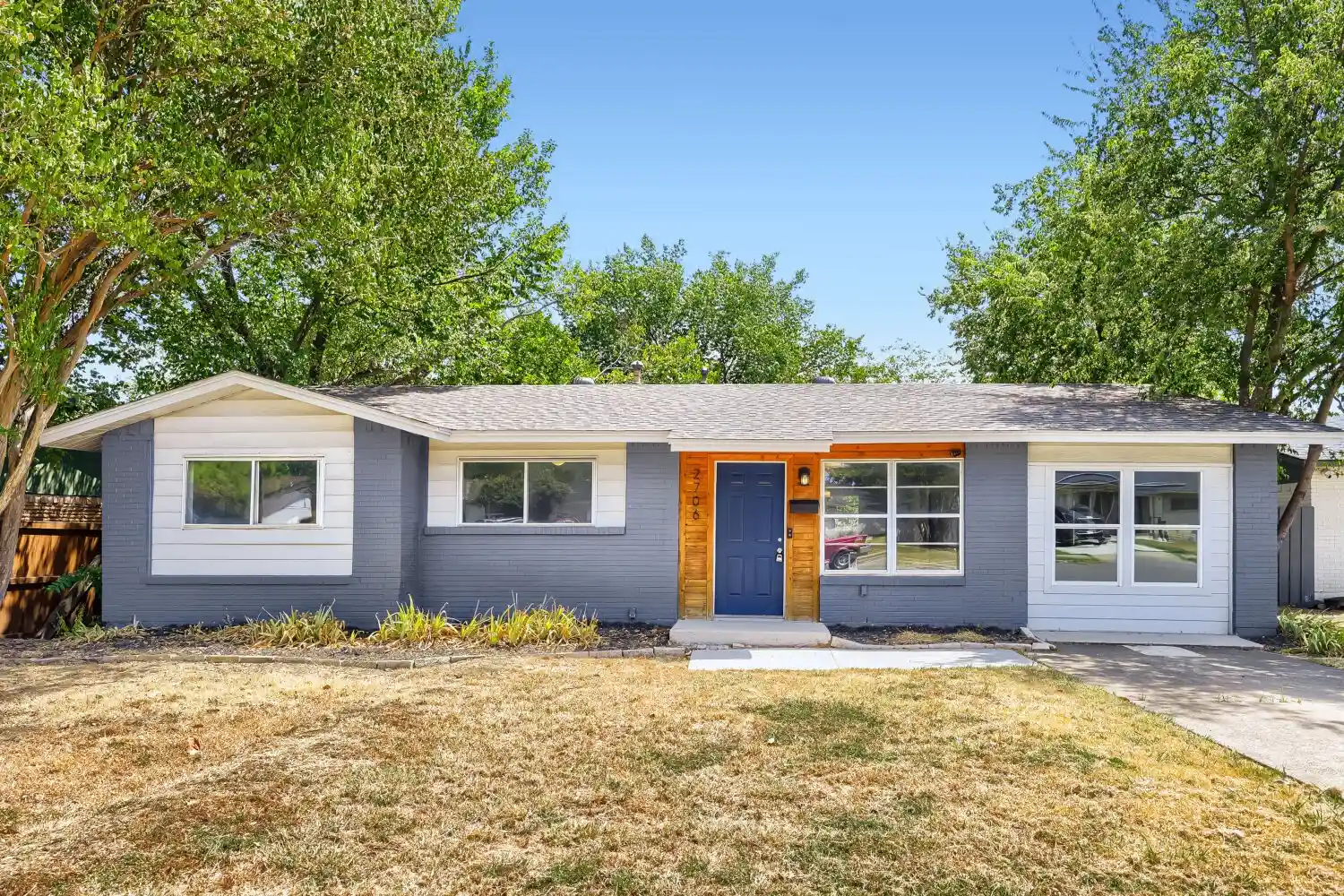 Photo 1 of Single family home for sale at 2706 Dewitt St, Irving, TX 75062 | MLS# 21381874 | Listing updated on 2026-10-24