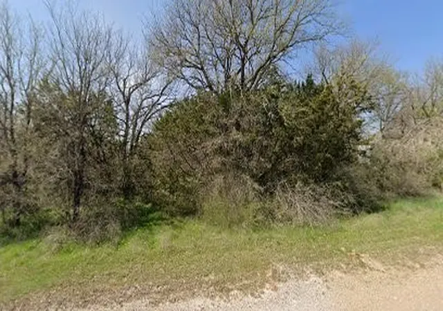 Photo 1 of Land for sale at 5806 Lake Granbury Trl, Granbury, TX 76048 | MLS# 21384661 | Listing updated on 2026-09-15