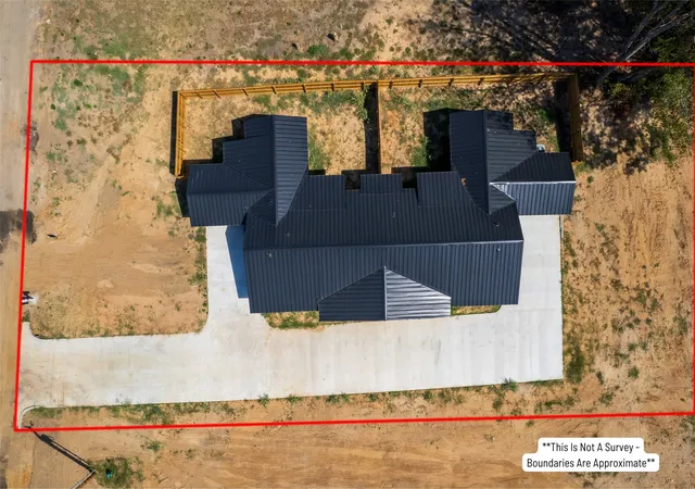 Photo 25 of Multi family home for sale at 120 Maxwell, Sulphur Springs, TX 75482 | MLS# 21384040 | Listing updated on 2026-10-06