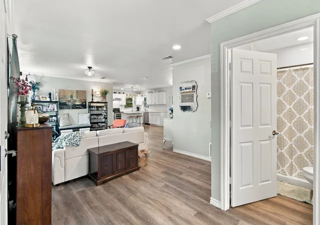 Photo 1 of Single family home for sale at 801 Connally Ter, Arlington, TX 76010 | MLS# 21384647 | Listing updated on 2026-10-02