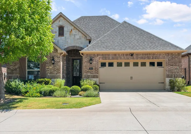 Photo 1 of Single family home for sale at 2912 Ervin Way #2912, Mansfield, TX 76063 | MLS# 21384466 | Listing updated on 2026-10-07
