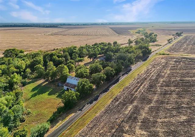 Photo 1 of Land for sale at 917 Goodwyn Rd, Italy, TX 76651 | MLS# 21384227 | Listing updated on 2026-10-08