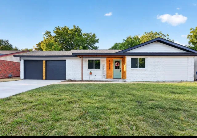 Photo 1 of Single family home for sale at 1008 Marlene Dr, Fort Worth, TX 76140 | MLS# 21383981 | Listing updated on 2026-10-30