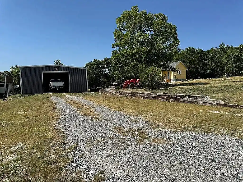 Single family home for sale at 1509 Bethel Cannon Rd, Whitewright, TX 75491 | MLS# 21384856