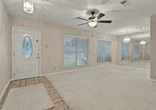 Photo 4 of Single family home for sale at 408 Englewood Ln, Hurst, TX 76053 | MLS# 21385154 | Listing updated on 2026-10-06