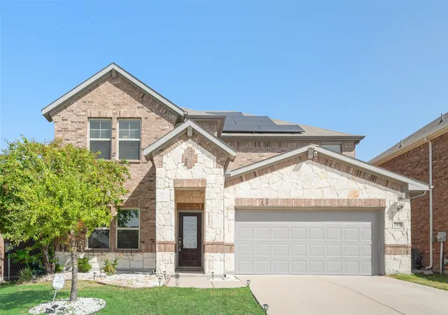 Photo 3 of Single family home for sale at 285 Sunshine Ln, Lavon, TX 75166 | MLS# 21385533 | Listing updated on 2026-10-05