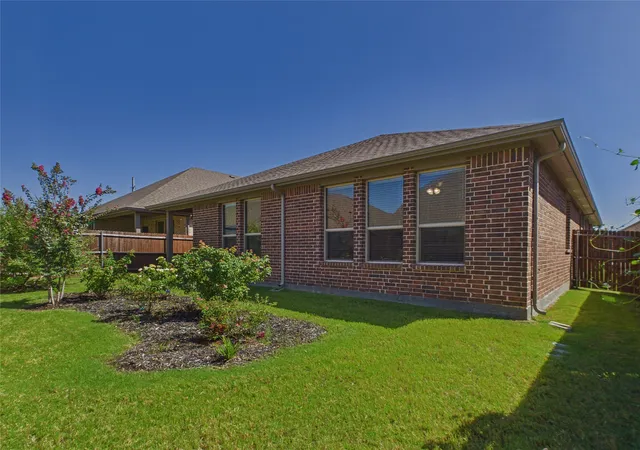 Photo 18 of Single family home for sale at 11541 Royston St, Keller, TX 76244 | MLS# 21385537 | Listing updated on 2026-10-07