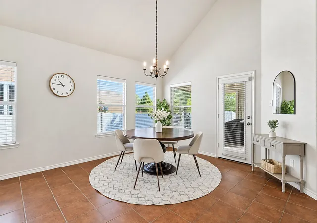 Photo 3 of Single family home for sale at 1624 Sea Pines Dr, Savannah, TX 76227 | MLS# 21384544 | Listing updated on 2026-09-18
