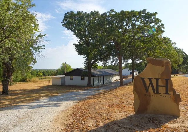 Photo 2 of Single family home for sale at 153 Wagner Rd, Saint Jo, TX 76265 | MLS# 21382967 | Listing updated on 2026-09-17
