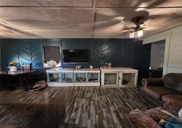 Photo 3 of House for sale at 4451 Fm 585, Bangs, TX 76823 | MLS# 21385738 | Listing updated on 2026-09-15