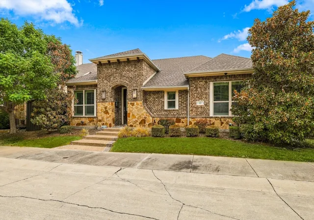 Photo 1 of Single family home for sale at 405 Sir Torin Ln, Lewisville, TX 75056 | MLS# 21385745 | Listing updated on 2026-10-03