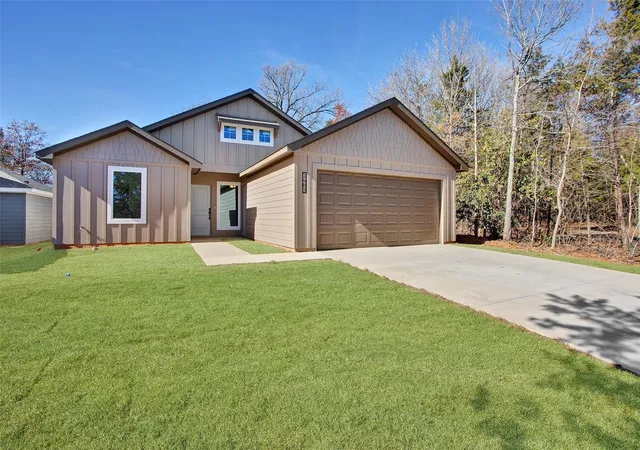 Photo 3 of Multi family home for sale at 1471 Cathey Dr, Denison, TX 75020 | MLS# 21385801 | Listing updated on 2026-09-15