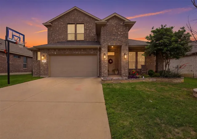 Photo 2 of Single family home for sale at 1111 Dublin Dr, Cleburne, TX 76033 | MLS# 21385830 | Listing updated on 2026-09-19