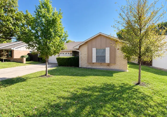 Photo 2 of Single family home for sale at 8630 Hackney Ln, Dallas, TX 75238 | MLS# 21385735 | Listing updated on 2026-10-09