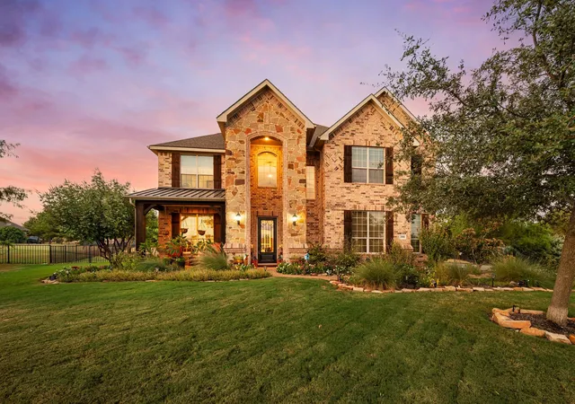 Photo 2 of Single family home for sale at 2890 Forest Hl Dr, Aubrey, TX 76227 | MLS# 21380222 | Listing updated on 2026-09-24