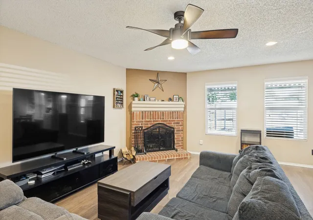 Photo 2 of Single family home for sale at 1512 Starpoint Ln, Wylie, TX 75098 | MLS# 21385944 | Listing updated on 2026-10-08