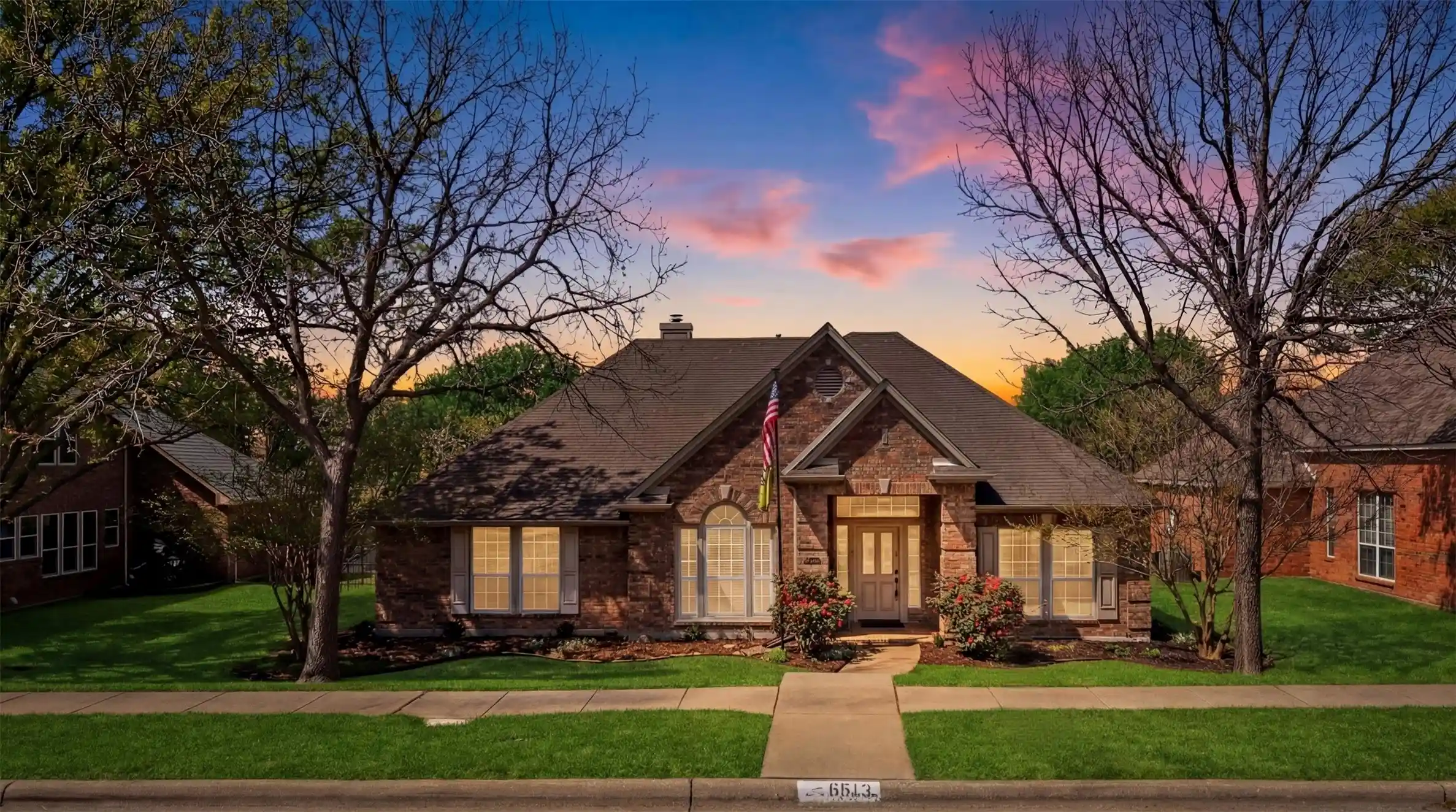 Single family home for sale at 6613 Barclay Ln, Garland, TX 75044 | MLS# 21386303