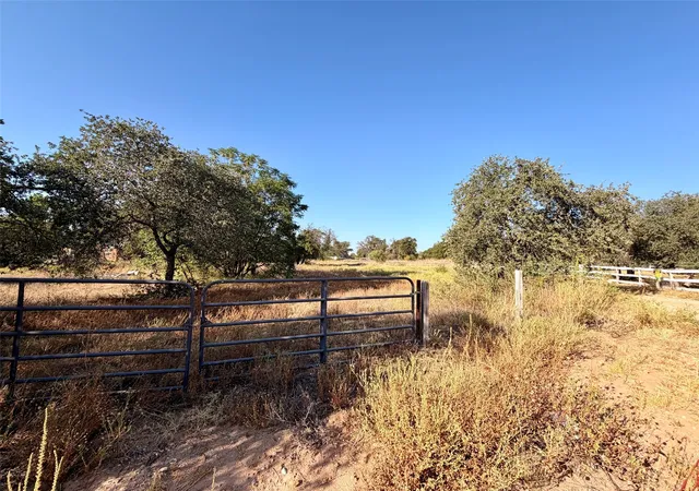 Photo 2 of Land for sale at 10007 County Rd 379, Hawley, TX 79525 | MLS# 21386318 | Listing updated on 2026-09-30