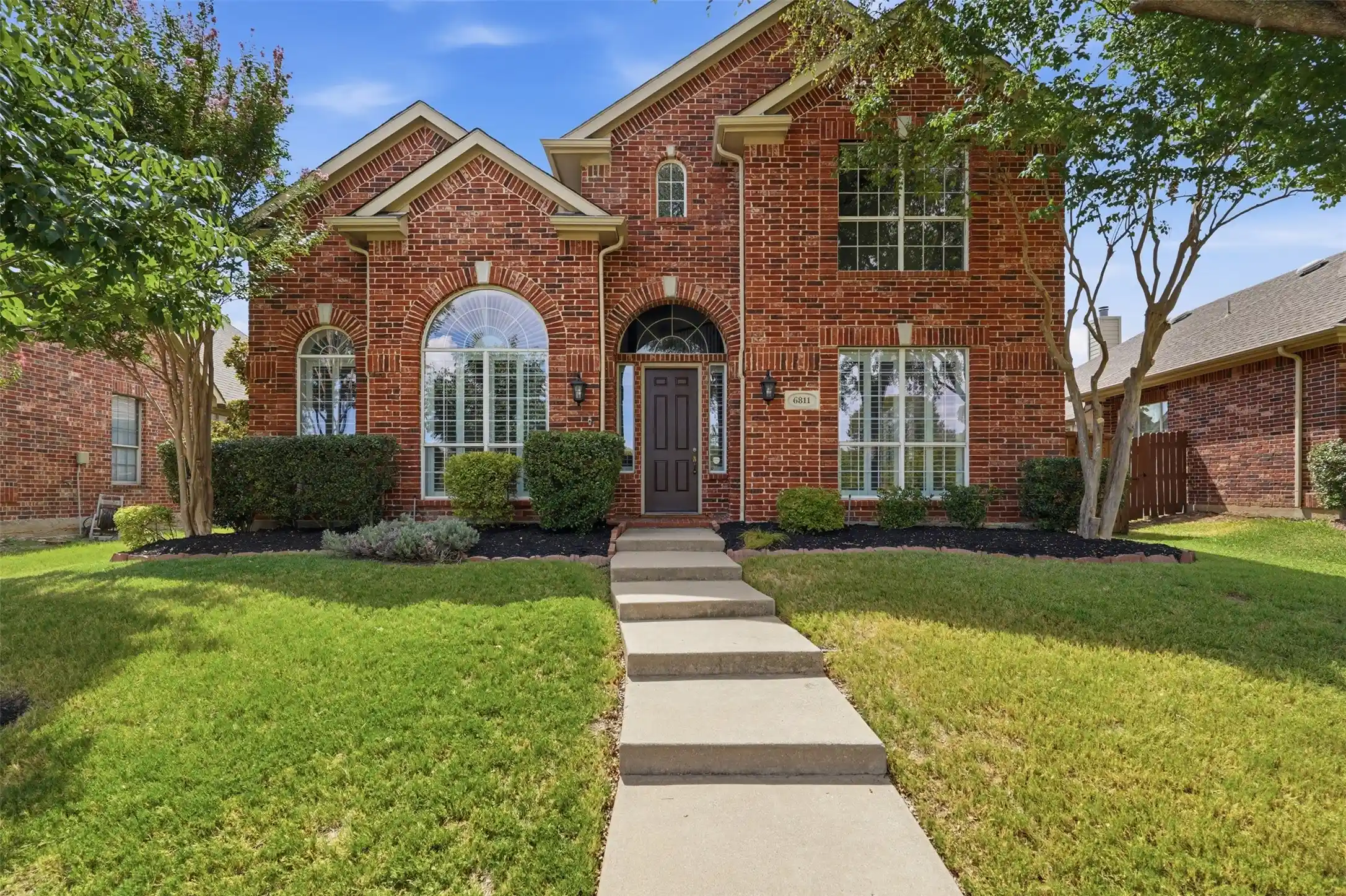 Photo 1 of Single family home for sale at 6811 Bendbrook Dr, Frisco, TX 75035 | MLS# 21380192 | Listing updated on 2026-10-11
