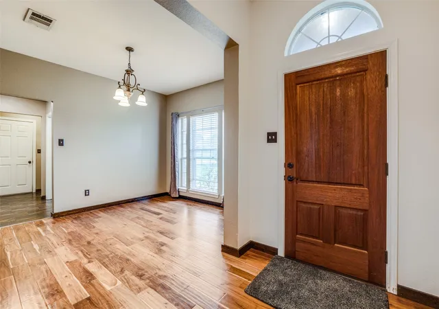 Photo 2 of Single family home for sale at 14090 Fox Chase Dr, Forney, TX 75126 | MLS# 21384639 | Listing updated on 2026-09-29